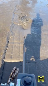 @jr_davis_with_the_dodge_5.7 uses this 301cc (9hp) long tail to push through mud. Mud-Skipper long tail mud motors come with a solid stainless steel propeller NOT aluminum, making trips like these much easier! #mudskippermotors #mudskippermudmotors #longtailmotor #longtailmudmotor #skinnywater #duckhunter #duckhunting #waterfowlhunting #waterfowler #smallengine #tinyboat #aluminumboats #jonboat #duckboat #fishing #flatbottomboat #fishingboats #mudmotors #mudboats #lowcountry #smallengine #outboa