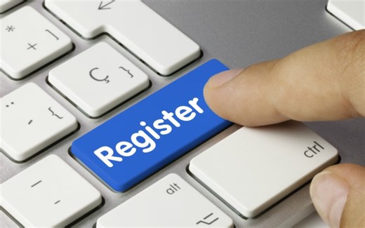 Record numbers of social workers renew registration - Community Care