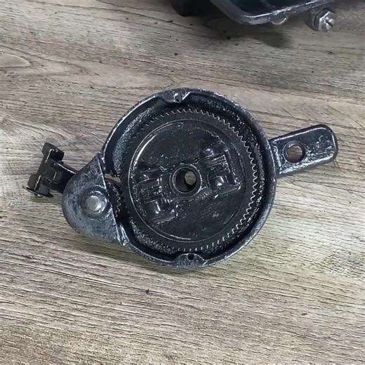 Amazing Restoration of a 100-Year-Old Rusty Sewing Machine Part 77 | Mechanical Skills