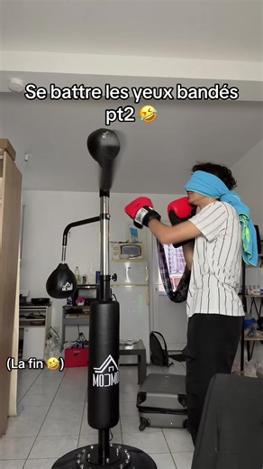 Sah je suis chaud : Boxe les Yeux Bandés !