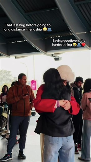 Saying Goodbye to a Friend Moving Away