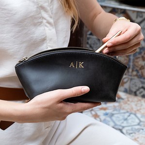 Monogrammed Leather Makeup Bag, Custom Makeup Bag, Bridesmaid Makeup Bags, Personalized Makeup Bag, Toiletry Bag, Gifts for Mom - Etsy