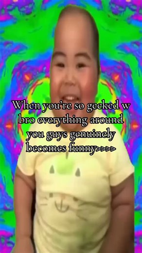 Fader on Instagram: "日本利用压电瓷砖将脚步转化为电能。这些瓷砖捕捉来自你脚步的动能。当你行走时，你的重量和动作会对瓷砖产生压力。瓷砖会轻微弯曲，从而产生机械应力。瓷砖内部的压电材料将这种应力转化为电能。每一步都会产生少量电荷，而数百万步结合在一起就能产生足够的电力来驱动 LED 灯、数字显示屏和传感器。在像涩谷车站这样繁忙的地方，每天大约有 240 万个脚步为这一系统作出贡献。这些电能可以被储存或立即使用，从而减少对传统电力来源的依赖，并支持可持续的城市基础设施。这种方法将日常运动转化为实用的可再生能源 #日本 #知识 #事实 你知道吗 推荐 科技 创新 历史 技术 实验 热门"