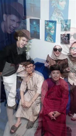 SELFPHOTO 30K/orang! Di Karawang!🤪🔥 • free all files✅ • dapat cetakan 4r✅ • free pakai aksesoris✅ • ruangan dingin ✅ TAG temen kamu dan booking sekarang🤩 ➖➖➖➖➖➖➖➖➖➖➖➖➖➖➖. ✨ : @milenial.studio 📍 : Ruko Lemon 1A Samping Jelita Optik (di sebrang Super Indo Galuh Mas Karawang) 💰 : Pricelist DM Admin 📝 : WA : 0821-2014-4081 / dm ig Milenial ⌚️ : 11:00 - 20:00 ⏩ Like, komen & share ke bestie kalian kalo kalian suka postingan ini ➖➖➖➖➖➖➖➖➖➖➖➖➖➖➖. #studiofoto #selfphoto #selfphotostudio #photostud