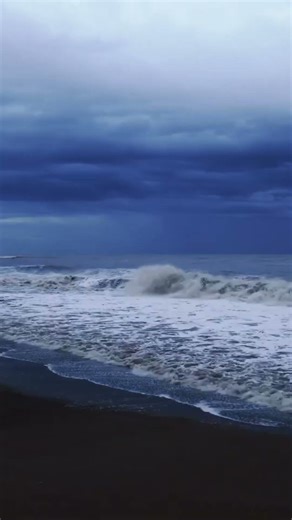 Ocean Wave Sounds 🌊 Relaxing Beach Ambience for Sleep & Stress Relief