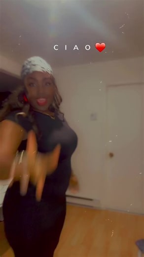 #viral #fyp #pourtoii #mytrend Elle s’appelle Lesly 🖤🤍❤️