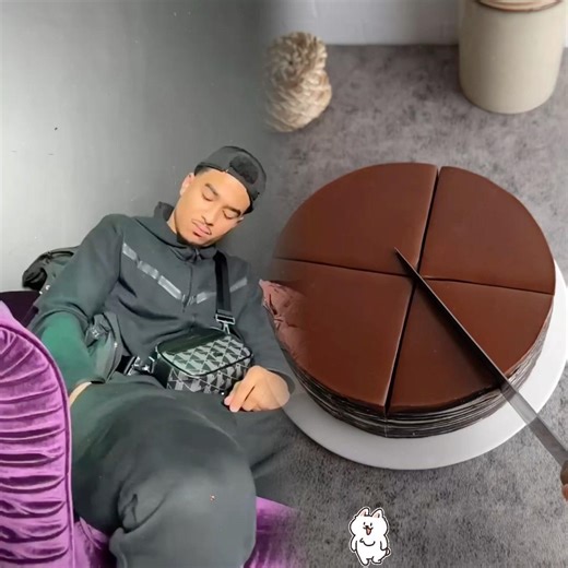 POV My girlfriend calls me on FaceTime