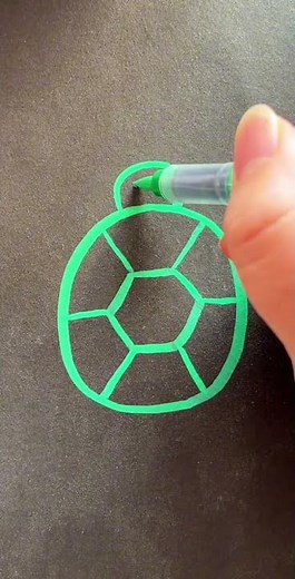 Draw a Simple Little Turtle - Step-by-Step Tutorial