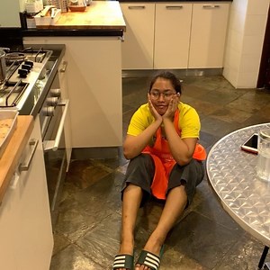 542K views · 1.7K reactions | Tengok la rupa anak dara kami 藍藍 @ayu_ace tolong mama dia buatkan cookies premix dari @ris_premixseries yang hantaq dari bulan 5. Sorry lambat! Memang kalau makanan manis ni lmbat sikit makan nya. Terima kasih beri Ini last product makanan yang kami buat review. Sedap tapi manehhhhh melecaihhhhh. Hahahah. Tu komen kami. Anak anak yang ada masalah berat toksah bagi na. | Nourul Wahab Depp | Facebook