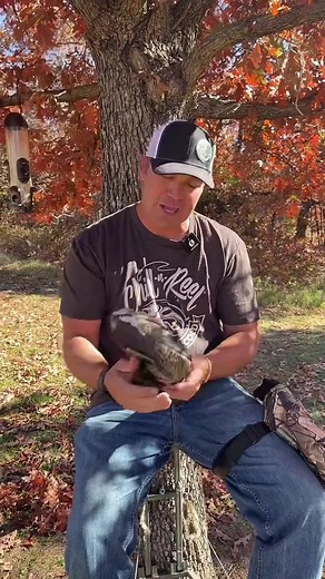 14K views · 94 reactions | Super excited to introduce our newest product! Stand Mitts by Chill-N-Reel: thumbless mittens that strap to your legs or hunting tree stand! 略壘 Also great for ice fishing and sitting in the cold football stands! #hunting #icefishing #chillnreel #standmitts | Chill-N-Reel | Facebook