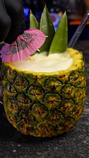 With Chefa on Instagram: "How to make perfect pina colada cocktail 🔥🍍🍍🤤 #cocktails #pinacolada #viralreels"