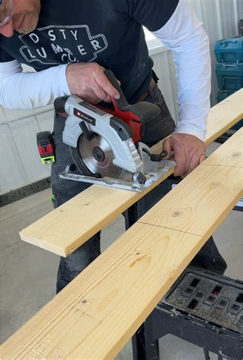 DIY Wall Paneling: Mounting Tool Wall Panels Easily