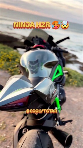 Kawasaki Ninja H2R Review 🤯🥵 #coolytstar #shorts #foryou #automobile #ninjacool #kawasakininjah2r