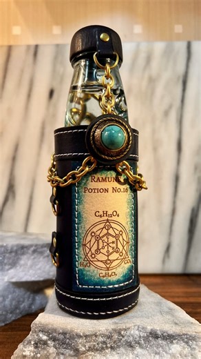 Maju T works (マジュティワークス) on Instagram: "Leather Ramune Potion. 革でラムネ瓶ケースを作る。 #ramune #potion #potions #making #youtube #handcraft #leathercraft #making #handmade #ラムネ #ケース #レザークラフト #作ってみた #手作り#majutworks"