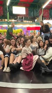 Devil's Wheel at Oktoberfest: The Spin Challenge! #DevilsWheel #Oktoberfest #Teufelsrad #AdrenalineJunkie #USA | Devils Wheel Oktoberfest Fans