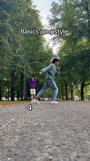 Learn Jumpstyle Dance Moves in this Tutorial Video