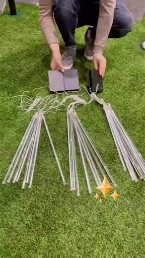 🎅Early Christmas Sale!🎅 🎄Build your own light show at home with our Snow Fall LED Lights❄ ✅BUY 1 TAKE 1 PROMO TODAY 📩Send Us A Message To Order📣 GET YOURS NOW🔥 | STAR SHINE LIGHT