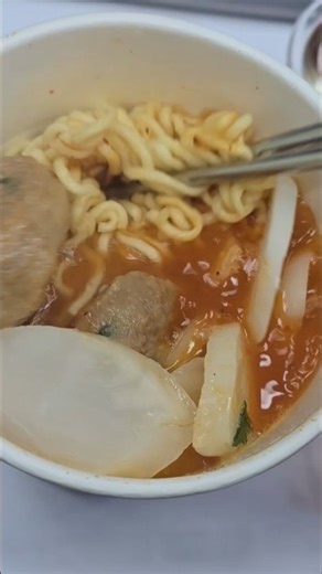 오징어짬뽕 떡라면 떡갈비 맛있게 #오징어짬뽕 #떡갈비 #떡라면