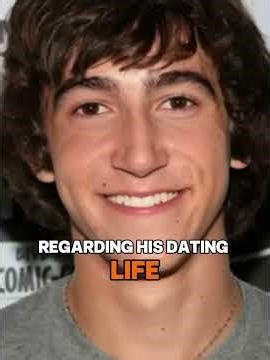 Everybody Hates Chris Cast, Real Age, and Life Partner