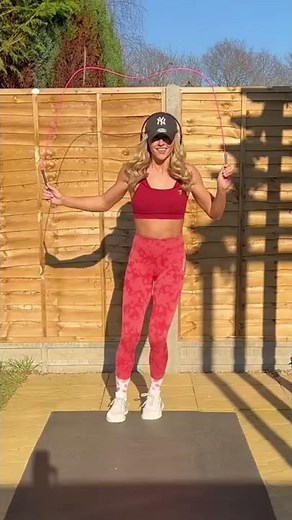 Fast feet 💃🏼 #fitness #fyp #dance