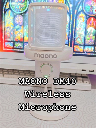 Unboxing the Maono DM40 Wireless Microphone