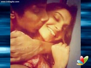 Anirudh Andrea share lip lock. Photo leaks and leads to love story rumors!