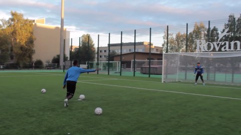 How to Take the PERFECT Penalty Kick in Soccer ⚽💥 (Ultimate Pro Tutorial)