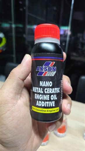 Erdward S on Instagram: "Cobain Nano Ceratec additive oil @axsonlube.id di mobil Jimny 5 doors gw.. Additive ini bikin gesekan dalam mesin semakin minim dan pastinya mesin jadi lebih awet, aman, kencang & pastinya irit 👍 Available soon @double.e.workshop Bisa untuk segala jenis mobil & motor matic (tidak dianjurkan untuk motor manual yaa) Harga gak mahal +Rp 100rb-an/botol untuk jangka waktu sesuai penggantian oli kendaraan kalian loh... Gw sudah tes di mobil towing @double.e.garage suar