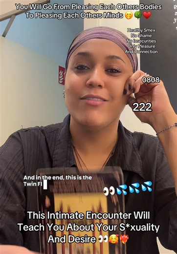 Unlocking the Secrets of Tarot Reading