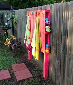1.2M views · 9K reactions | This needs to happen!! AMAZING DIY SUMMER HACKS! https://princesspinkygirl.com/diy-summer-hacks/ | Quirky Momma | Facebook