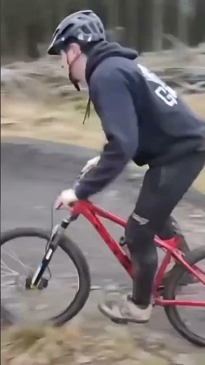 DH vs Enduro vs Hardtail - which is best? #downhill #enduro #hardtailmtb