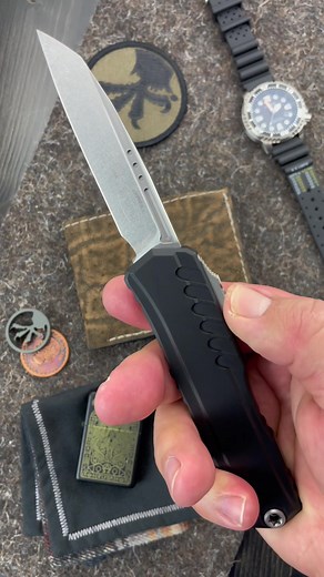 Introducing the sleek and modern Microtech Cypher II - scaled down for easier carry with smoother opening and closing, thanks to Dual Fuel technology. With a clean handle design and a stylish titanium pocket clip, this knife is a must-have! 💣 #microtechknives #edc #cypher #edcxtiktok #everydaycarry #knife #knives #automaticknives #bladecommunity #knifeclub #mensstyle #gpknives #fyp #foryoupage #everydaytactical #tacticalgear #usamade #knife #knives #edc #knifetok #knifetokcummunity #sharp #gpkn