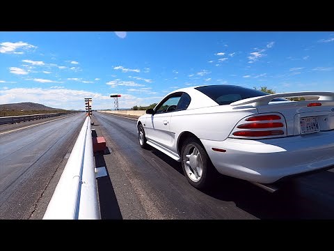 INSANE First Ever Run with a STOCK 1995 MUSTANG GT in the 1/8 MILE