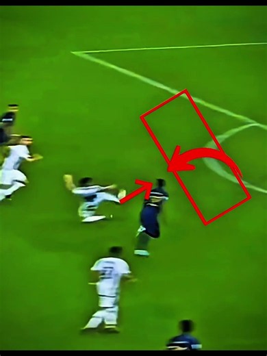 This is outstanding Martinez #football #mesii