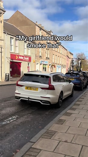 Why the Citroën C1 Beats the Volvo P1