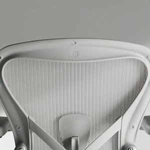 Meet the new Aeron Chair, remastered from the casters up. http://www.hermanmiller.com/global/en_apc/products/seating/performance-work-chairs/aeron-remastered.html | Herman Miller