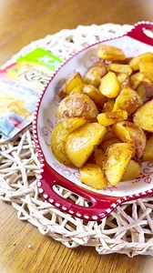 93K views · 805 reactions | Ebédre pont elkészülhet a steak burgonya! #szponzoralttartalom #HorváthRozi #magyar #konyha #tradíció #hagyomány #fűszer Horváth Rozi | Borbás Marcsi | Facebook