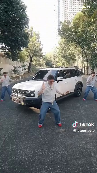 Experience the JETOUR T2: Your Next Adventure Awaits