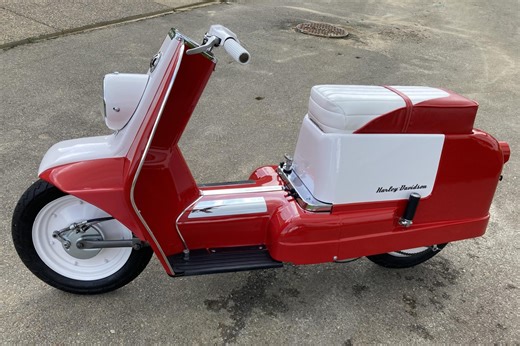 No Reserve: 1962 Harley-Davidson Topper AH