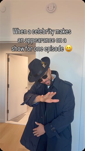 Dexter McKinney Jr. on Instagram: "The crowd be doing the most with the long applause 🤣 Hat by @mrwide_world #classictvshows #90stvshows #judgejudy #mobboss #sitcom"