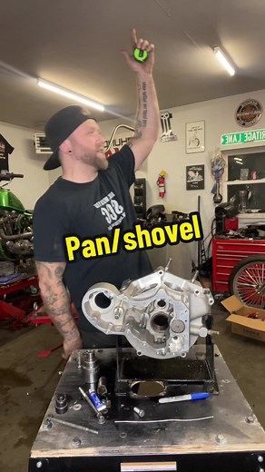 Harley Davidson Trick Rider - Pan/Shovel Custom Motorcycle Build