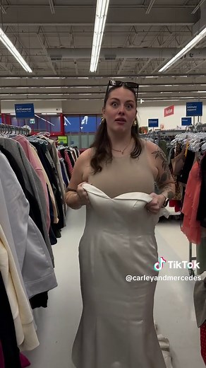 Carley&Mercedes (@carleyandmercedes) - Morning Routine Vlog of a Loving Couple