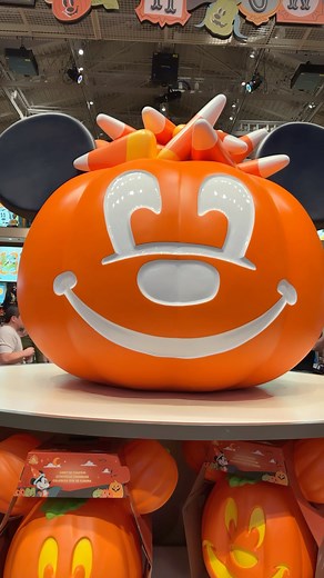 What’s New at Disney For Halloween #shorts #halloween