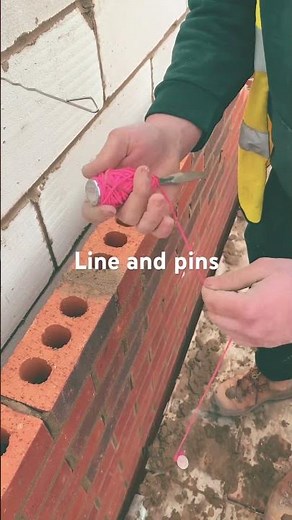How to wrap up line and pins : #bricklaying #brickwork #viral #construction #satisfying