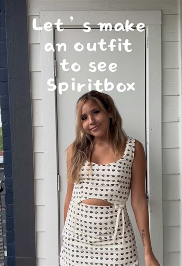 Sewing an outfit to see @Spiritbox on their new tour 🤘 Outfit- Rothwell top and A Line skirt pattern by @Stitch Witch Patterns Fabric- Cotton Vampire fabric from @parkavenueyarns #sewing #sew #sewmyownclothes