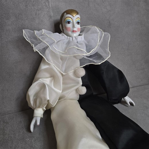 Vintage RUSS Porcelain Jester Clown Doll – 18” Tall Mardi Gras Harlequin – Collectible Display Doll - Etsy