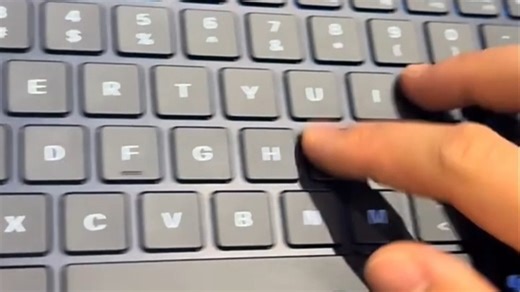 外星人航天16X！灵视模式开启，暗部细节一键提亮，还原真实色彩。搭载先进显卡与高速处理器，畅享沉浸式视觉体验，游戏剪辑无缝切换，性能释放稳定强劲。_哔哩哔哩_bilibili