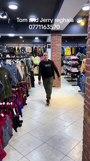 Exploring Tom and Jerry-Themed Children's Clothing