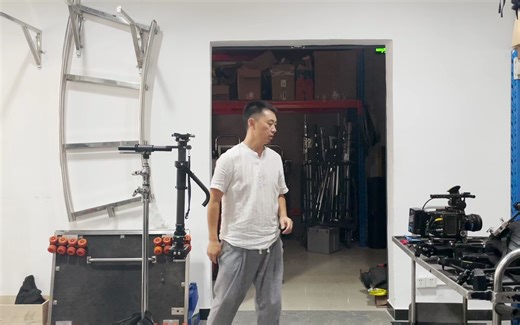 LAING-斯坦尼康调平视频