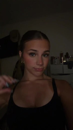 El (@ellies.supa.secret)’s videos with original sound - rayᵇᵉ
